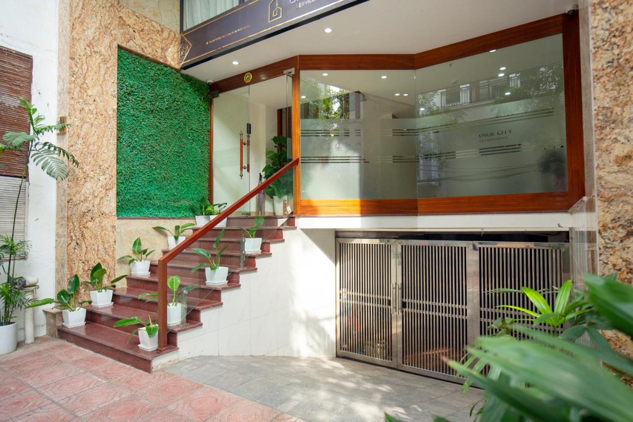 Sumitomo10 Apartment - Lane 12 Dao Tan Street Hanoi Buitenkant foto